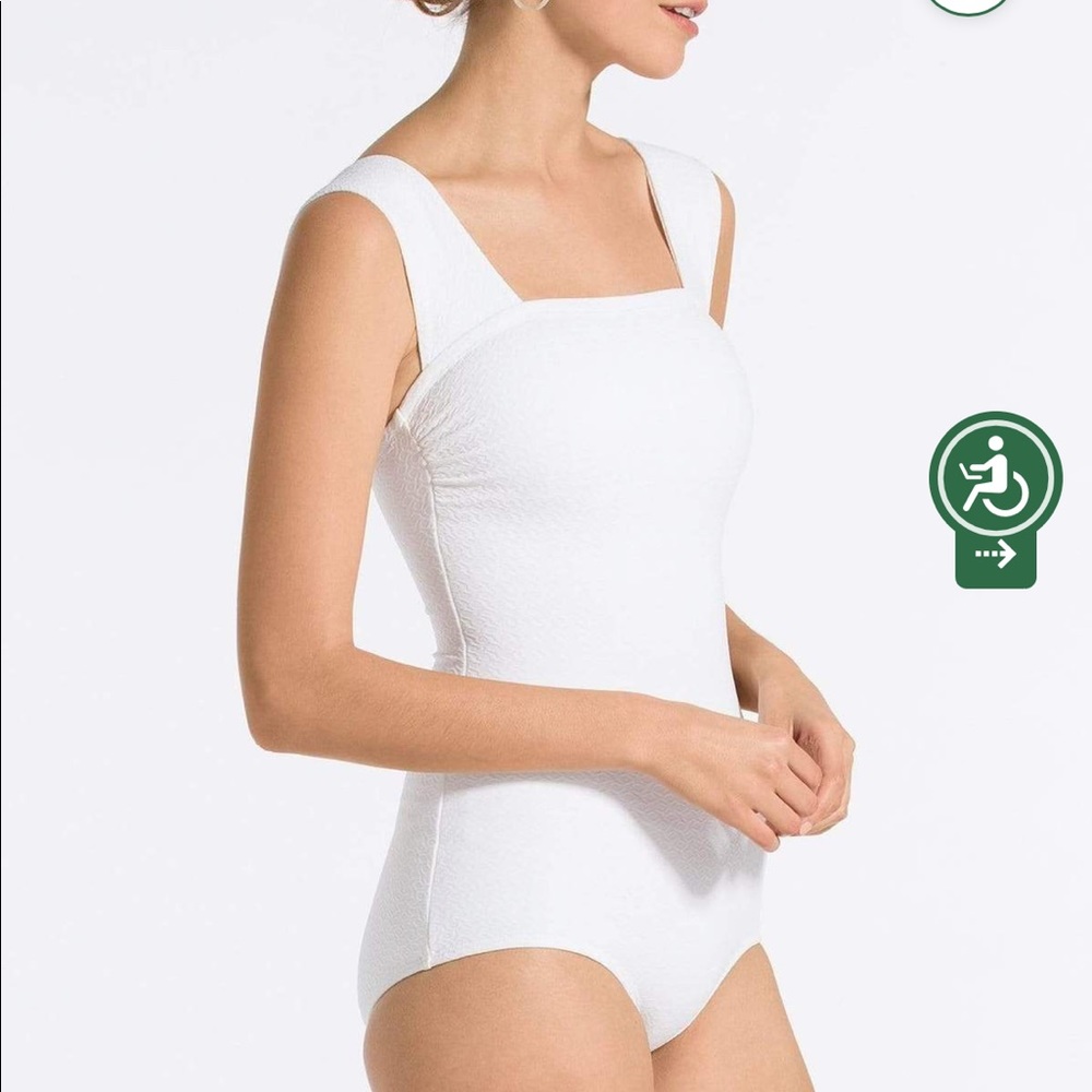 One piece swimsuit full coverage